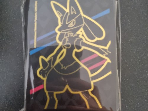 Pokemon TCG  Crown Zenith Lucario ETB 65x Card Sleeves unopened