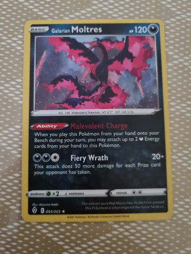 Galarian Moltres - 093/203 - Holo Rare - Evolving Skies - NM/M - Pokemon Card